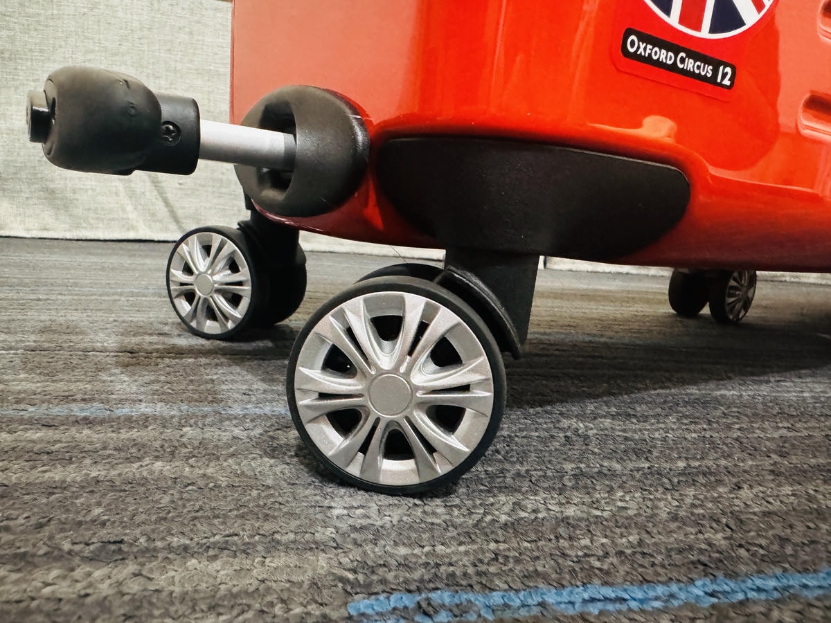 ★好物推薦★美國Travel Buddies – 兒童行李箱 ★好物推薦★美國Travel Buddies – 兒童行李箱