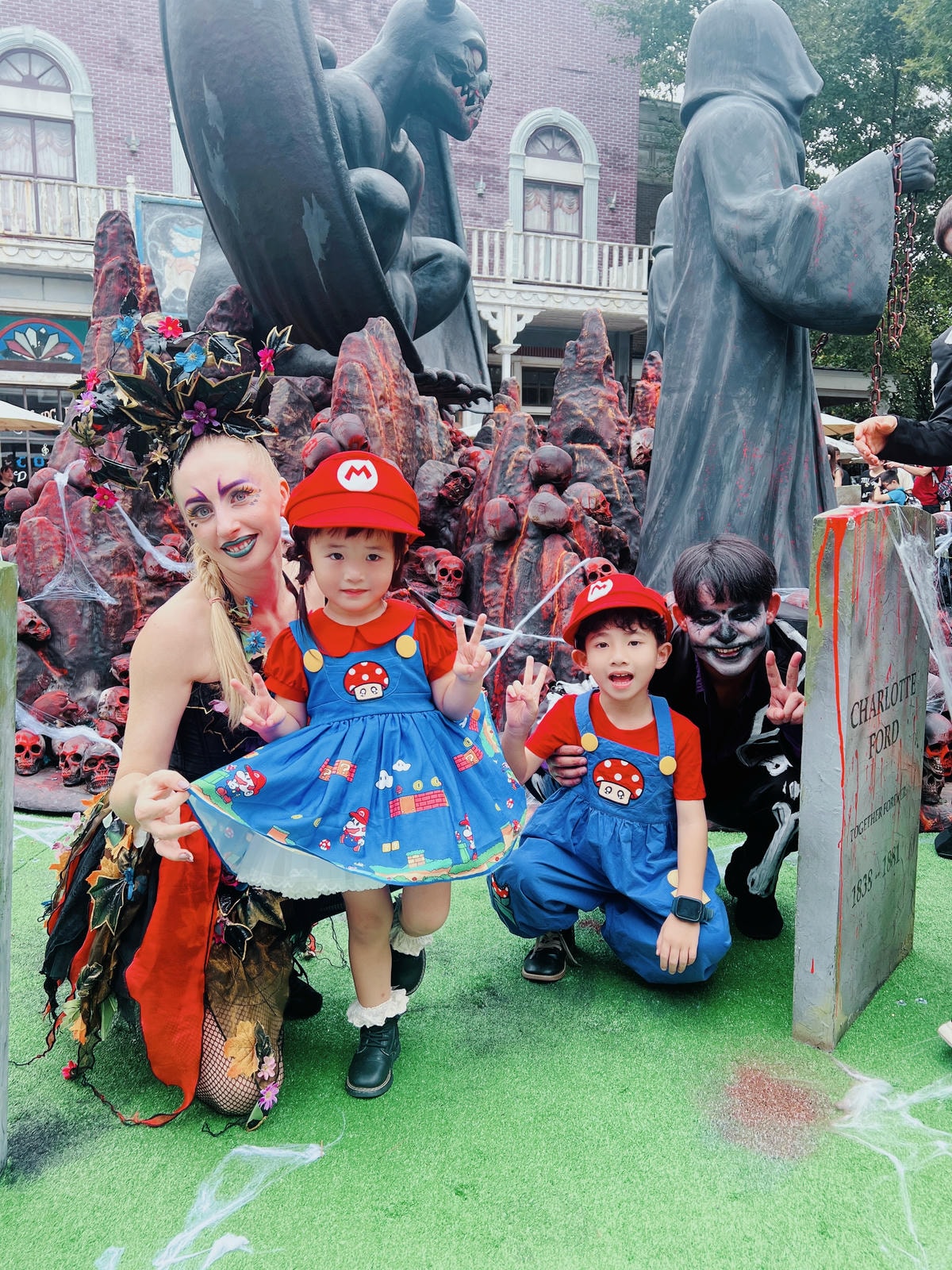 ★新竹●關西＊六福村主題遊樂園＊號稱台版環球影城，水陸都好玩