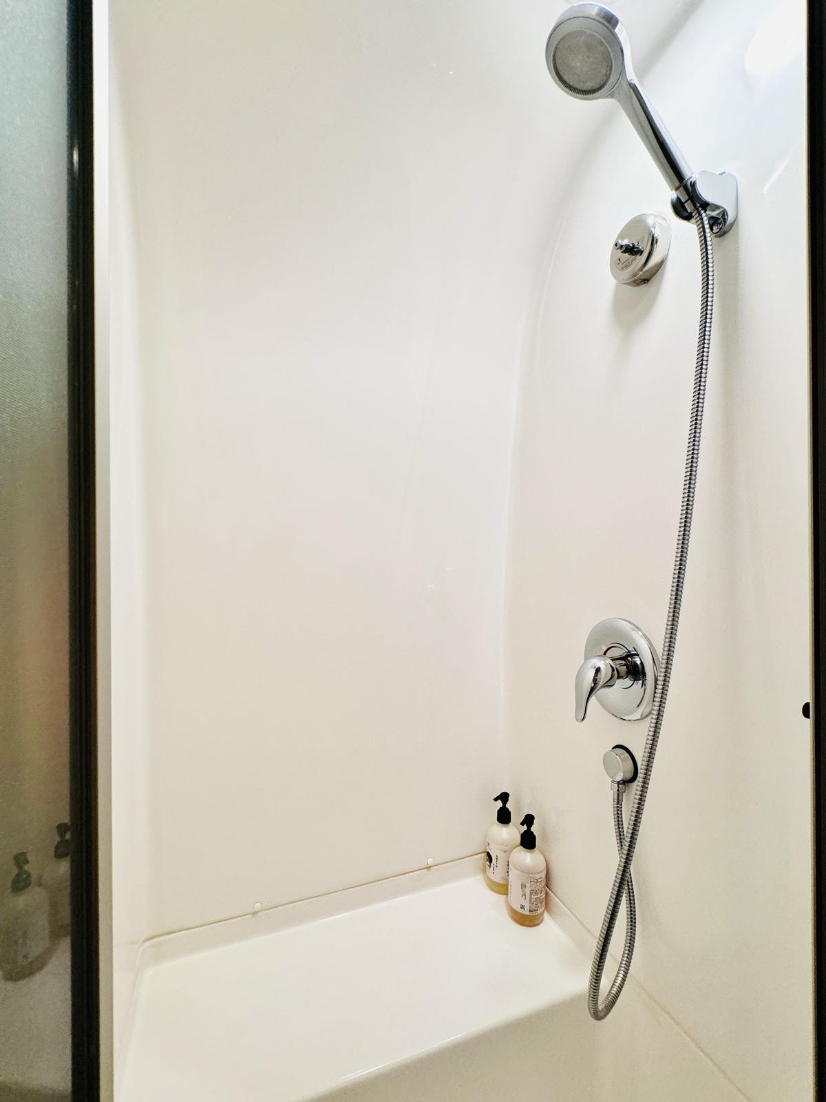 ★苗栗露營住宿推薦★『小巷清風』全台第一座全面採用AIRST