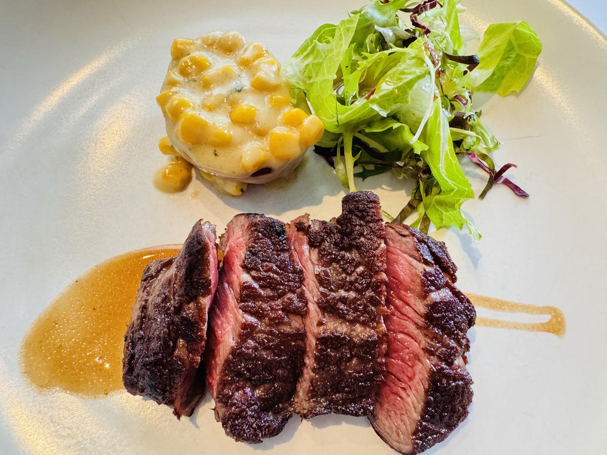 ★台北餐廳推薦★老字號經典牛排館『雅室牛排-仁愛圓環店』,情 ★台北餐廳推薦★老字號經典牛排館『雅室牛排-仁愛圓環店』,情