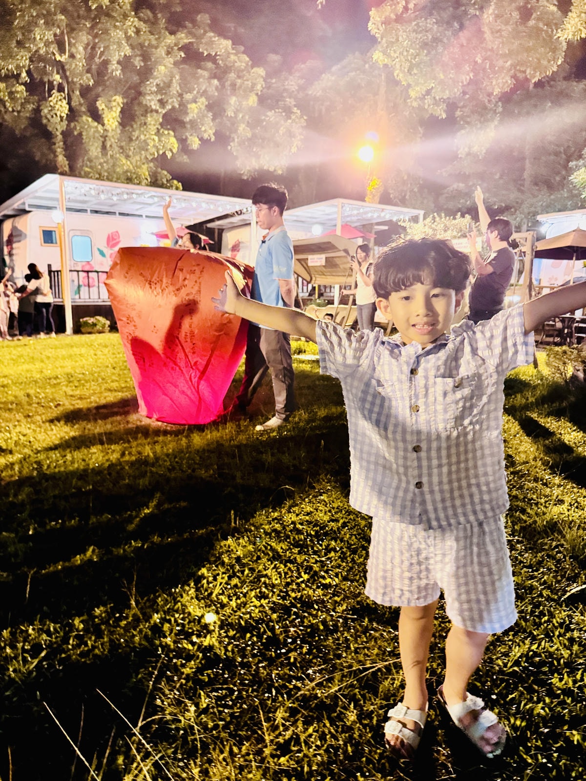 ★嘉義露營住宿推薦★『詩情花園渡假村』一泊二食豪華露營車只要 ★嘉義露營住宿推薦★『詩情花園渡假村』一泊二食豪華露營車只要