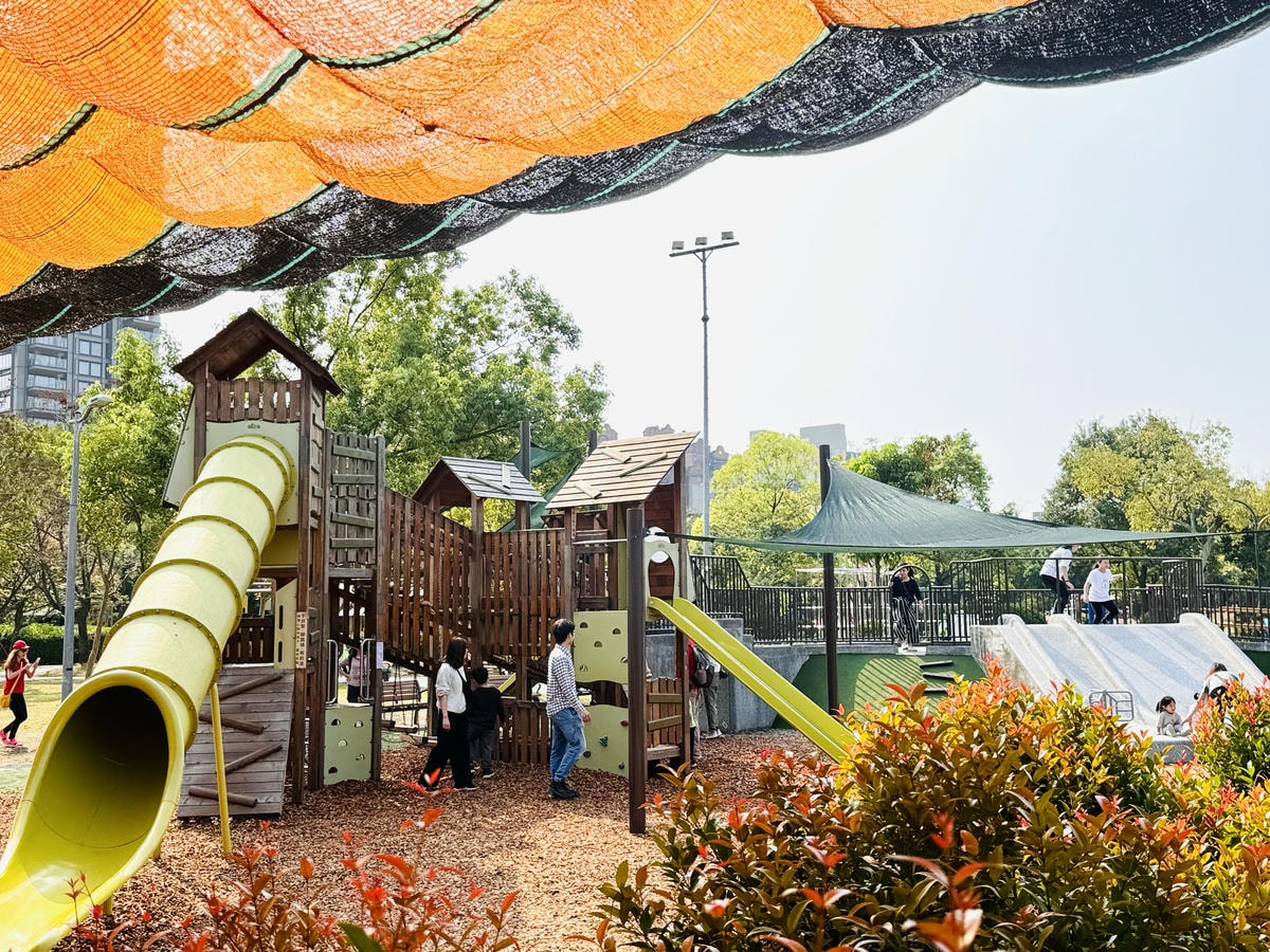 ★台北●大安區★隱藏在大安森林公園內的『森林之王兒童遊戲場』