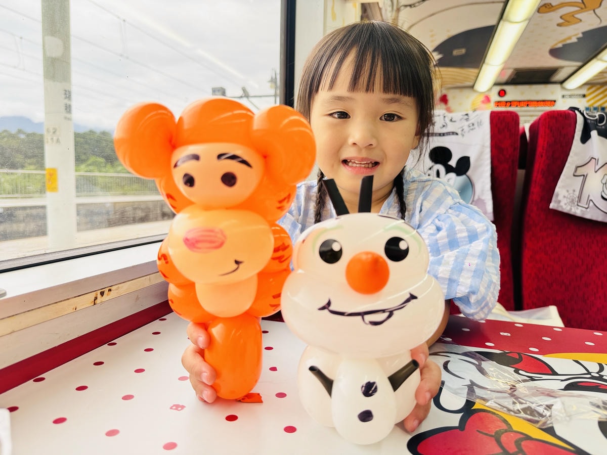 ★環島之星夢想號--迪士尼列車★ 全台最夢幻台鐵列車,環島一 ★環島之星夢想號--迪士尼列車★ 全台最夢幻台鐵列車,環島一