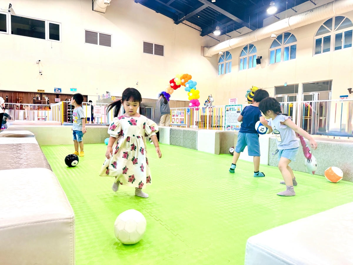 ★基隆親子景點推薦★七堵室內兒童樂園,完全免費的超讚遊戲空間 ★基隆親子景點推薦★七堵室內兒童樂園,完全免費的超讚遊戲空間