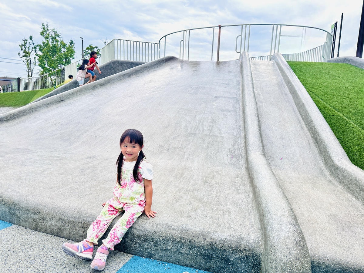 ★桃園親子景點推薦★蘆竹最新特色遊戲場『新龍公園』,磨石子滑 ★桃園親子景點推薦★蘆竹最新特色遊戲場『新龍公園』,磨石子滑