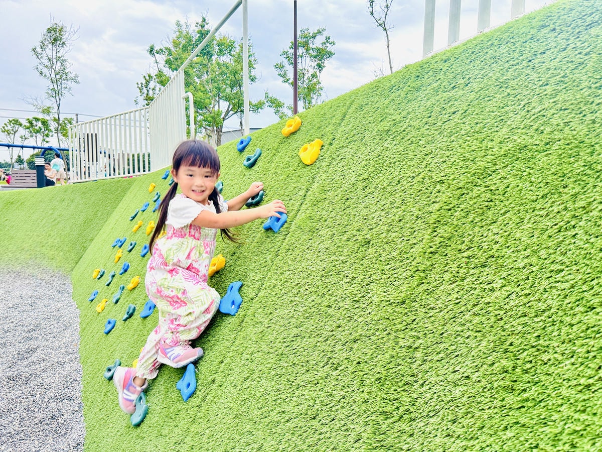 ★桃園親子景點推薦★蘆竹最新特色遊戲場『新龍公園』,磨石子滑 ★桃園親子景點推薦★蘆竹最新特色遊戲場『新龍公園』,磨石子滑