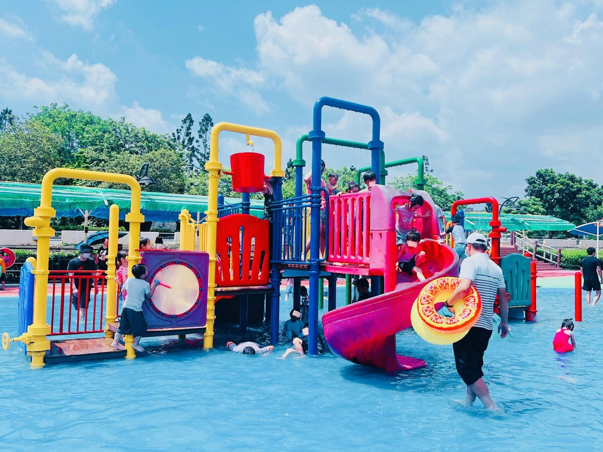★嘉義●竹崎*竹崎親水公園*夏日限定免費玩水景點,有大水桶、 ★嘉義●竹崎*竹崎親水公園*夏日限定免費玩水景點,有大水桶、