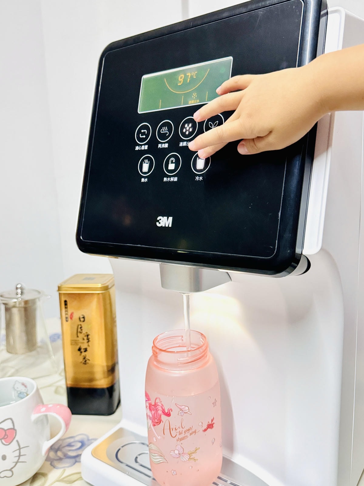 ★好物推薦★3M 4.5L免安裝三道式濾淨冷熱飲水機 L22 ★好物推薦★3M 4.5L免安裝三道式濾淨冷熱飲水機 L22