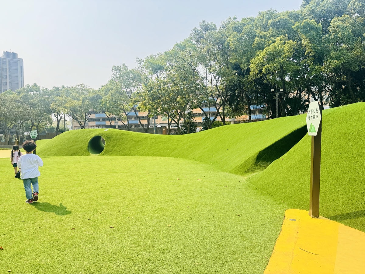 ★桃園親子景點推薦★全新的『星河親子公園』,超有質感的森林風 ★桃園親子景點推薦★全新的『星河親子公園』,超有質感的森林風