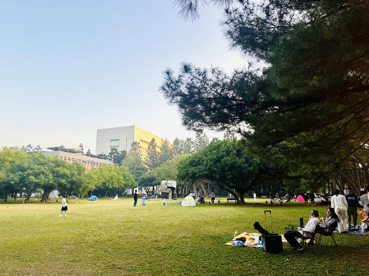 ★桃園★國立中央大學*免費的親子景點好去處,優美的園區、大草 ★桃園★國立中央大學*免費的親子景點好去處,優美的園區、大草