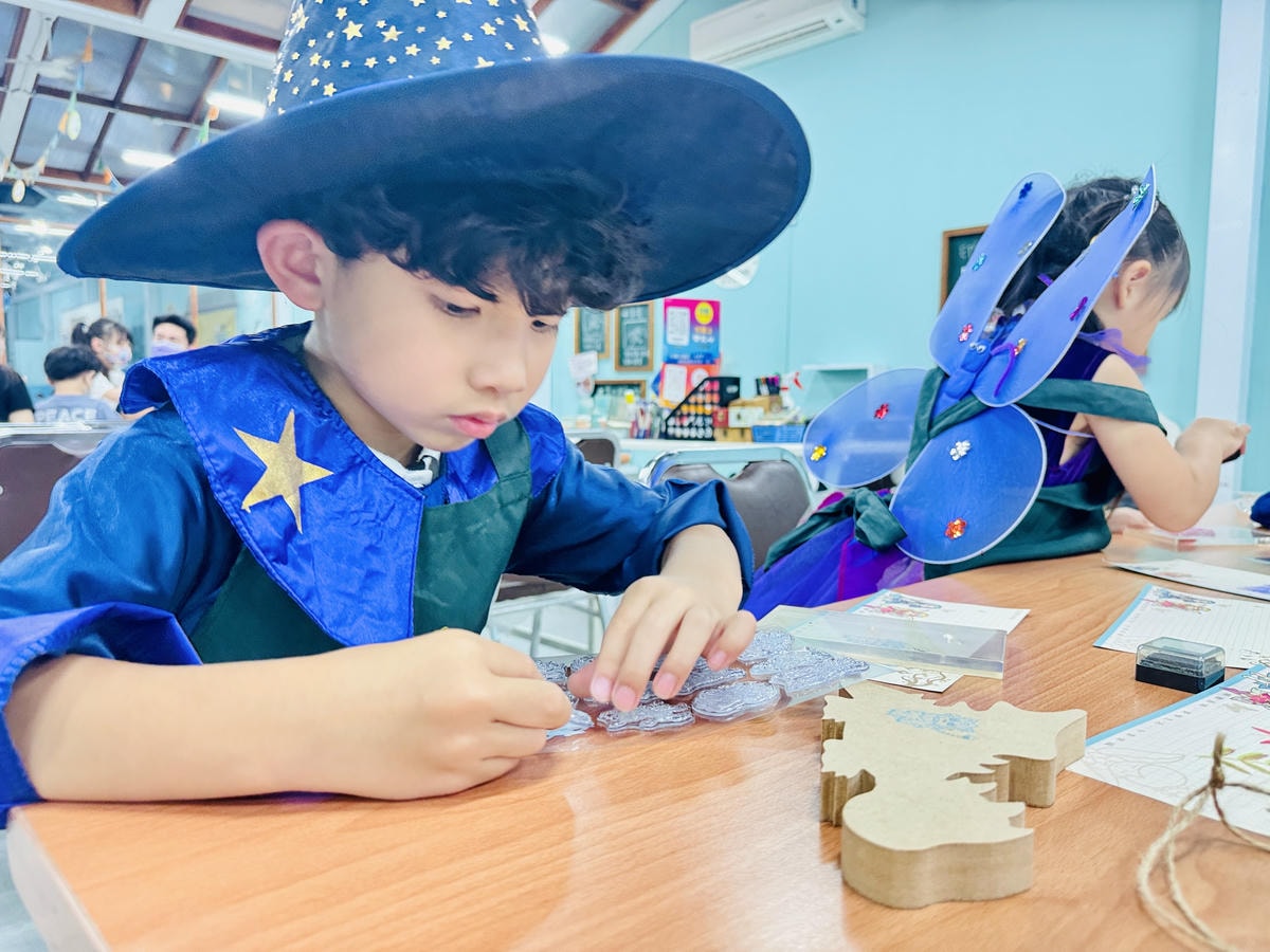 ★宜蘭親子景點推薦★莎貝莉娜精靈印畫學院,印章觀光工廠搖身一 ★宜蘭親子景點推薦★莎貝莉娜精靈印畫學院,印章觀光工廠搖身一