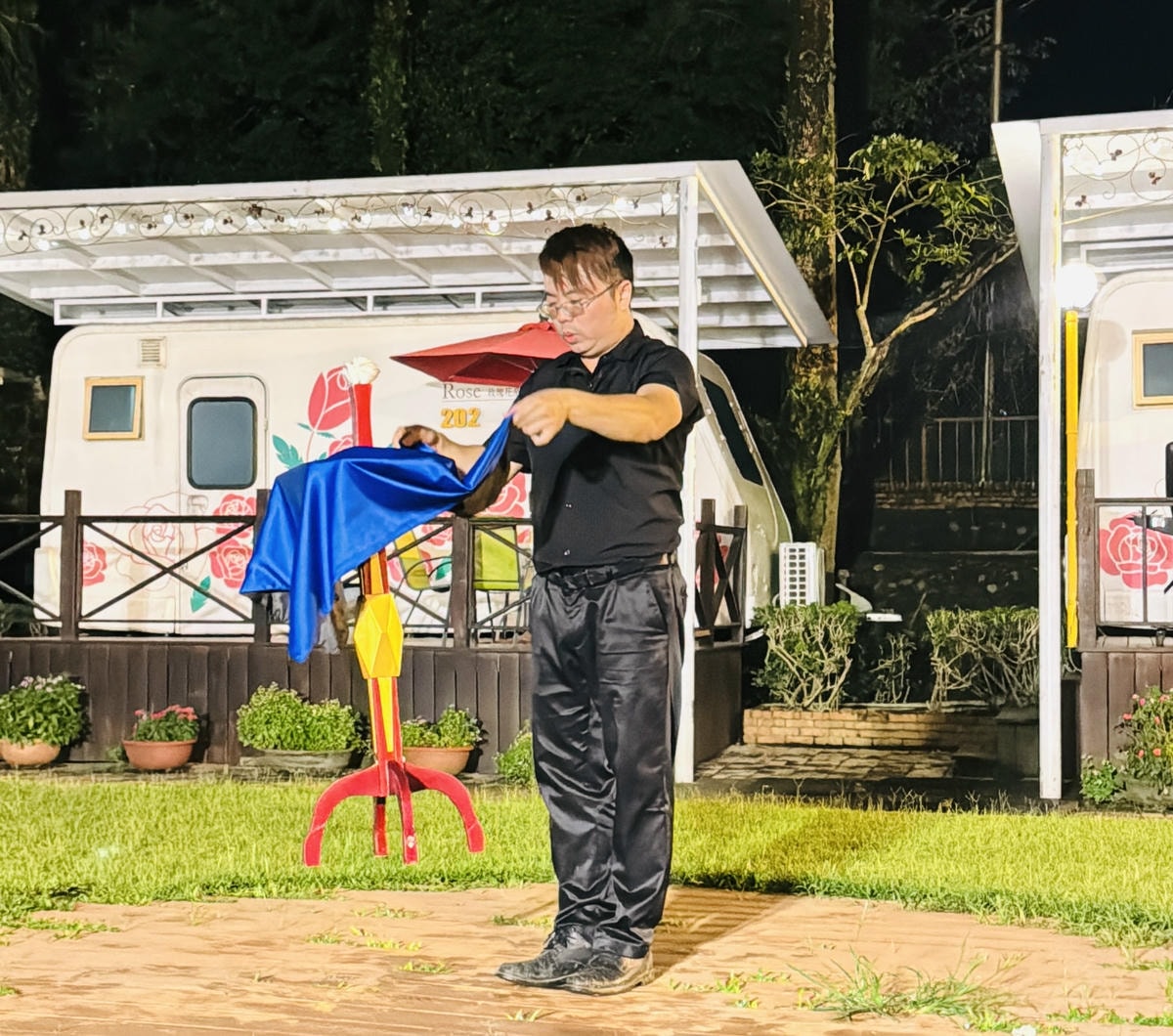 ★嘉義露營住宿推薦★『詩情花園渡假村』一泊二食豪華露營車只要 ★嘉義露營住宿推薦★『詩情花園渡假村』一泊二食豪華露營車只要