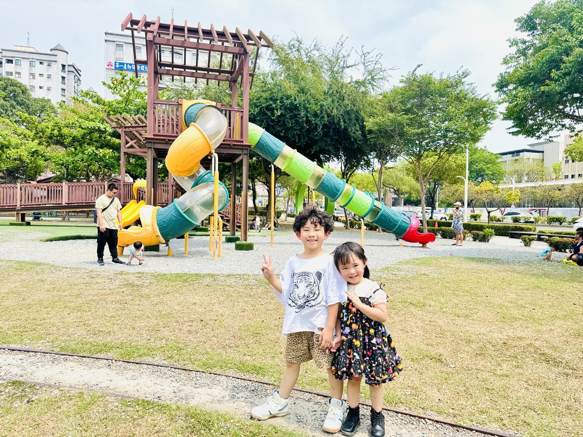 ★嘉義親子景點推薦★超萌青蛙主題『文化公園-諸羅樹蛙遊戲場』