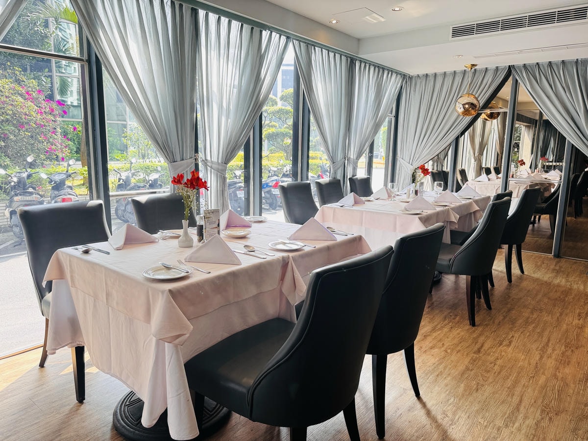 ★台北餐廳推薦★老字號經典牛排館『雅室牛排-仁愛圓環店』,情 ★台北餐廳推薦★老字號經典牛排館『雅室牛排-仁愛圓環店』,情