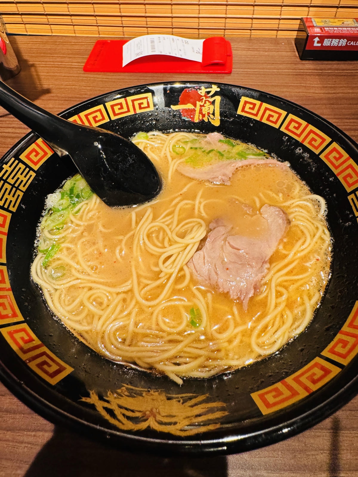 ★台北美食推薦★超夯『一蘭拉麵』攻略,每日招待2位12歲以下 ★台北美食推薦★超夯『一蘭拉麵』攻略,每日招待2位12歲以下