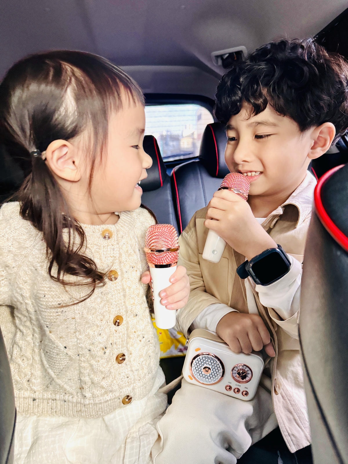 ★好物推薦★超質感的idol K8 Carry me 隨身K ★好物推薦★超質感的idol K8 Carry me 隨身K