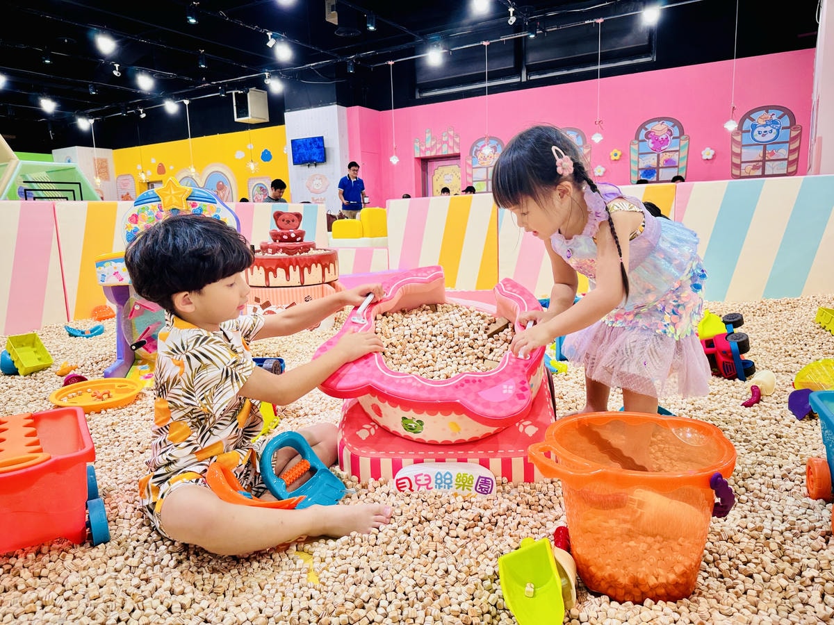 ★台北親子室內景點推薦★貝兒絲咖啡BEAR'S CAFE ★台北親子室內景點推薦★貝兒絲咖啡BEAR'S CAFE