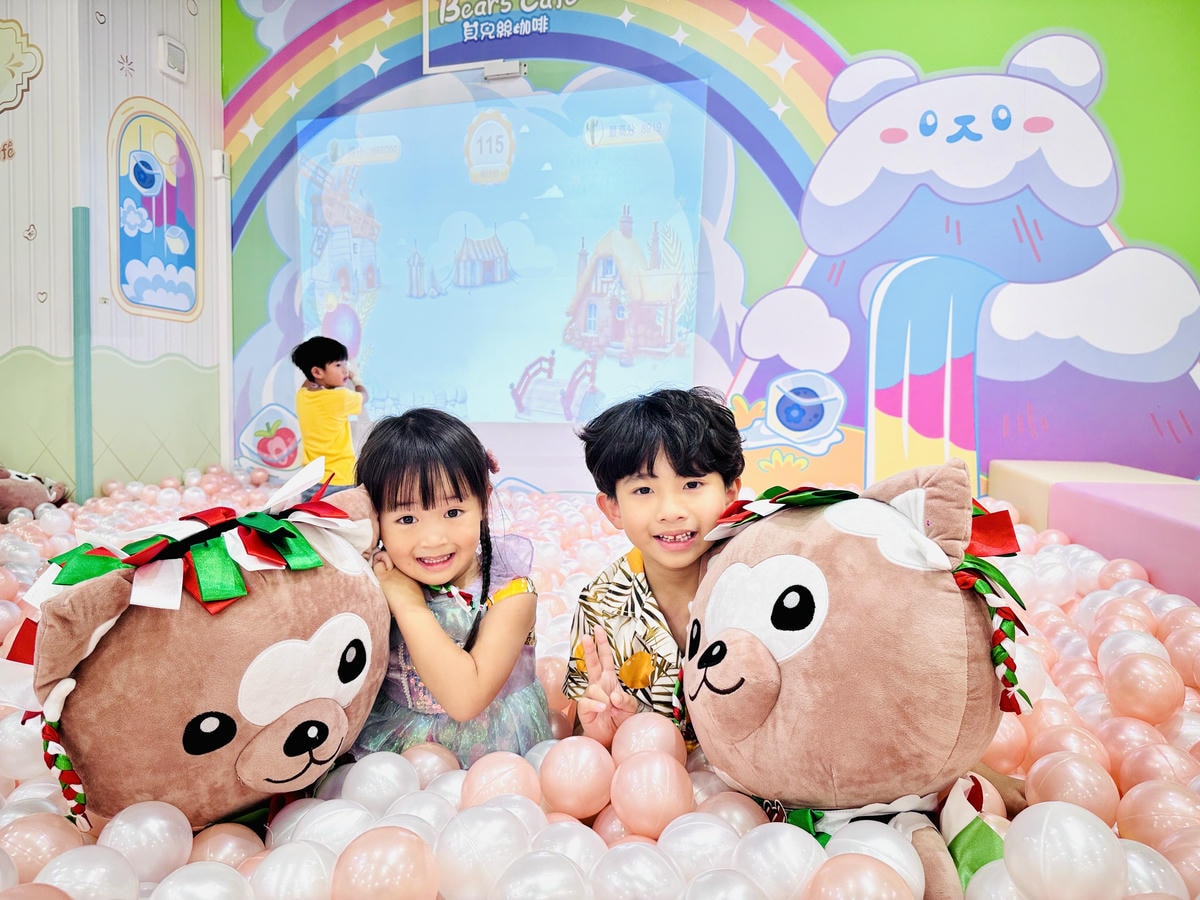 ★台北親子室內景點推薦★貝兒絲咖啡BEAR'S CAFE ★台北親子室內景點推薦★貝兒絲咖啡BEAR'S CAFE