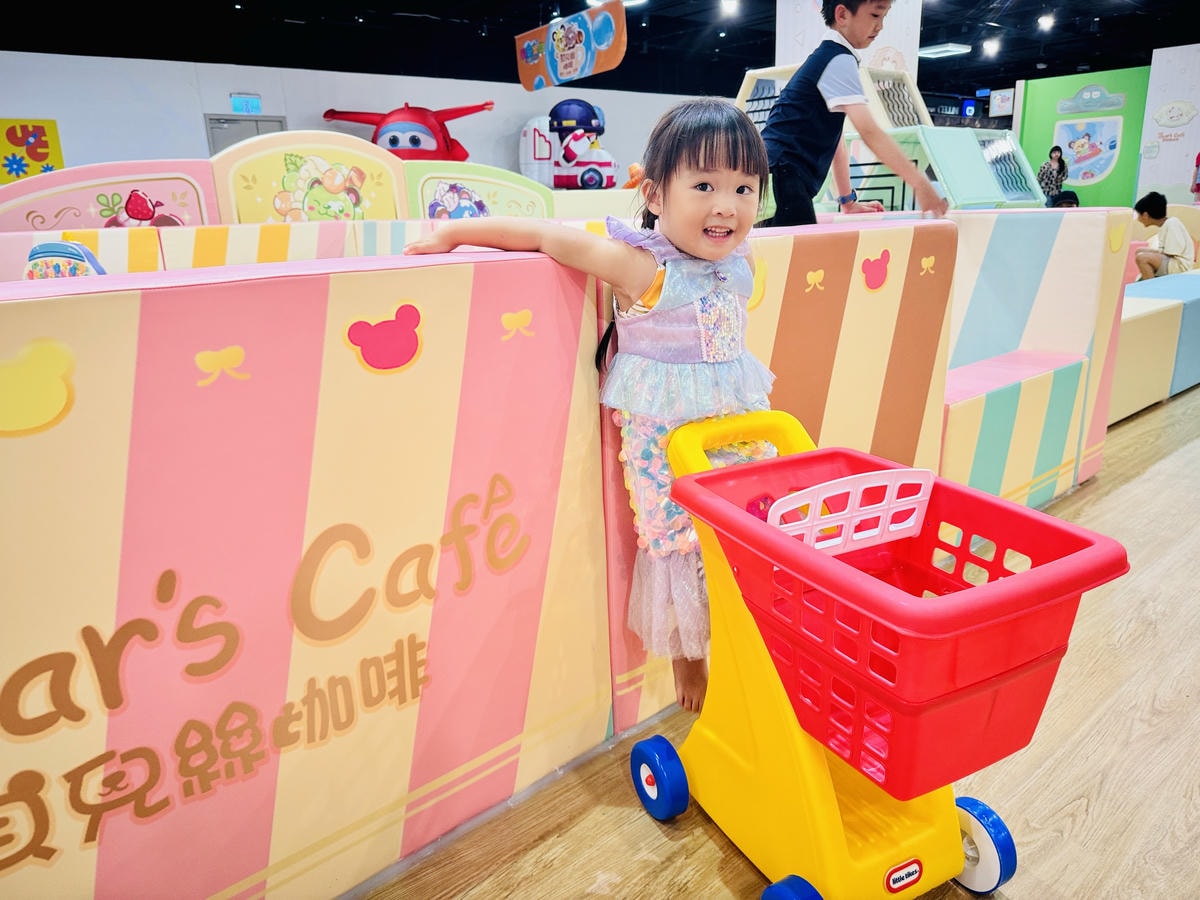 ★台北親子室內景點推薦★貝兒絲咖啡BEAR'S CAFE ★台北親子室內景點推薦★貝兒絲咖啡BEAR'S CAFE
