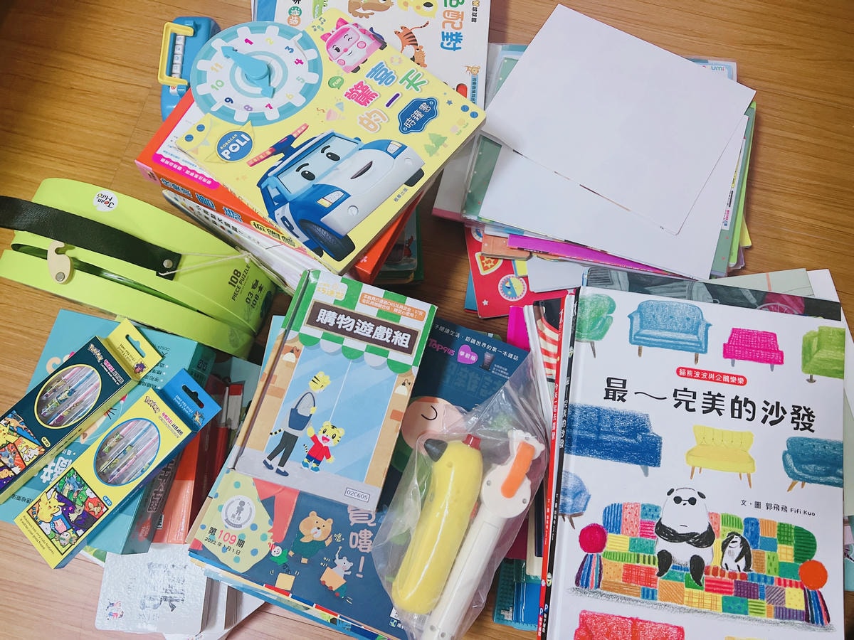 ★好物分享★ Man & Kids 無限探索旋轉書櫃,超推薦 ★好物分享★ Man & Kids 無限探索旋轉書櫃,超推薦