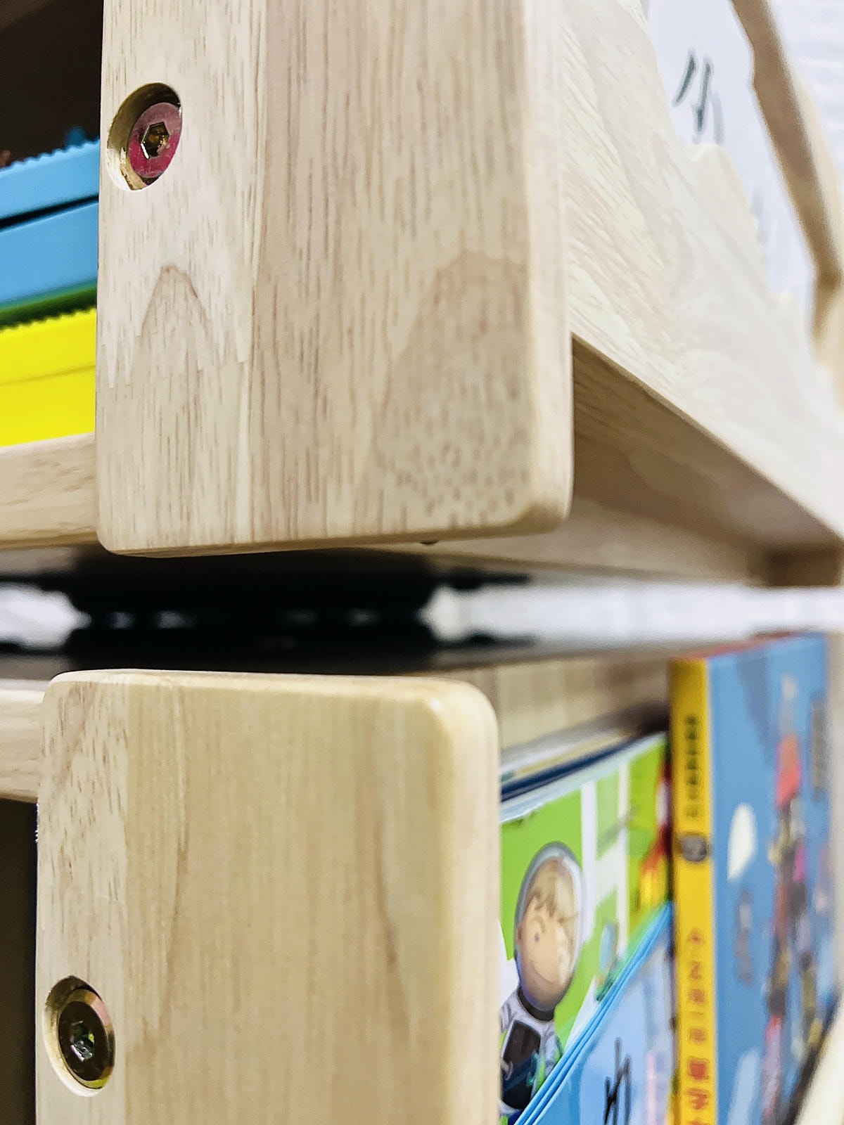 ★好物分享★ Man & Kids 無限探索旋轉書櫃,超推薦 ★好物分享★ Man & Kids 無限探索旋轉書櫃,超推薦