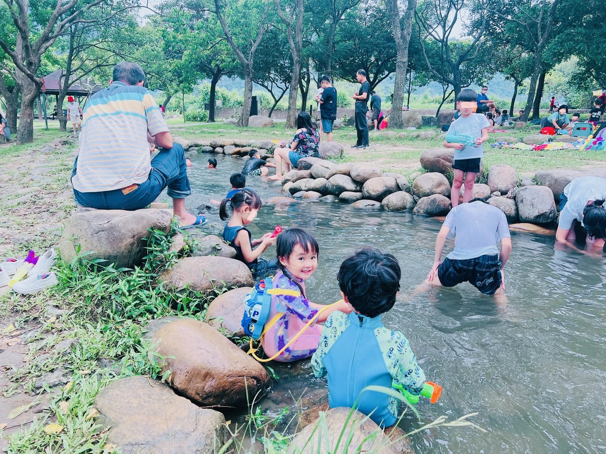 ★桃園●龍潭＊三坑自然生態公園＊一秒來到峇里島偽渡假感公園，