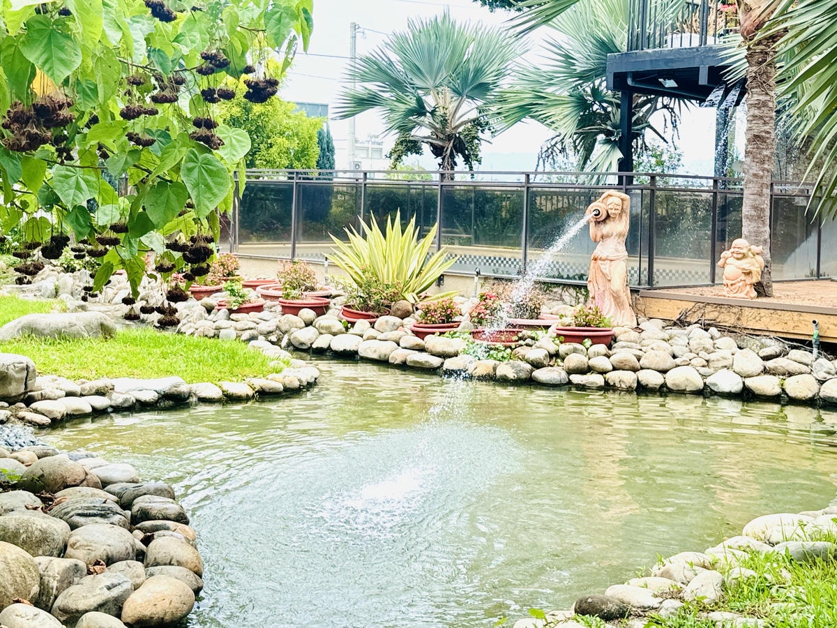 ★彰化親子景點推薦★免門票、免費停車『埔茂花市』超佛心親子景