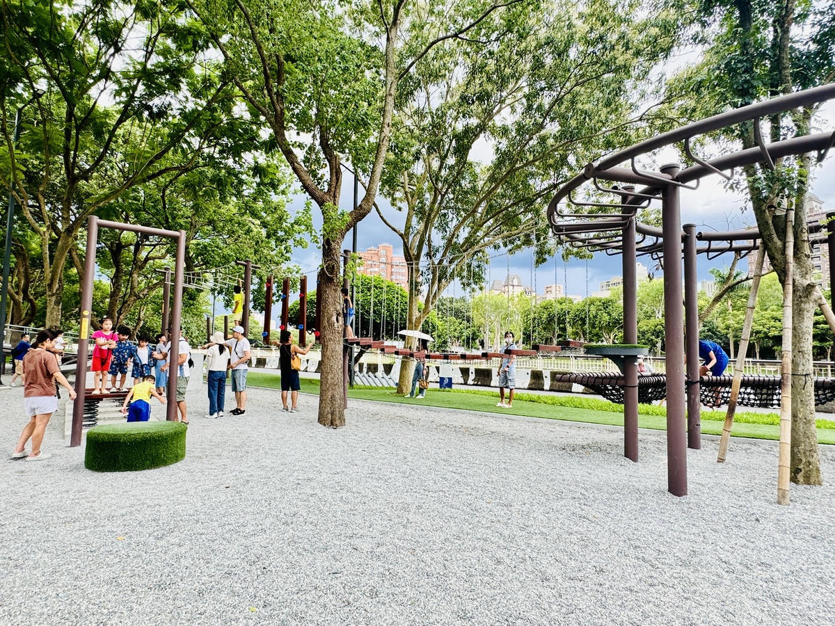★桃園親子景點推薦★桃園最新特色遊戲場『桃園第一河濱公園』, ★桃園親子景點推薦★桃園最新特色遊戲場『桃園第一河濱公園』,