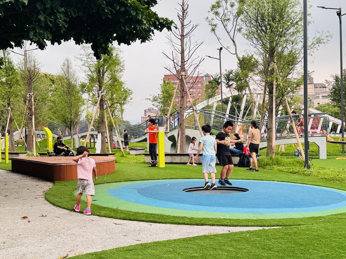 ★桃園親子景點推薦★桃園最新特色遊戲場『桃園第一河濱公園』, ★桃園親子景點推薦★桃園最新特色遊戲場『桃園第一河濱公園』,