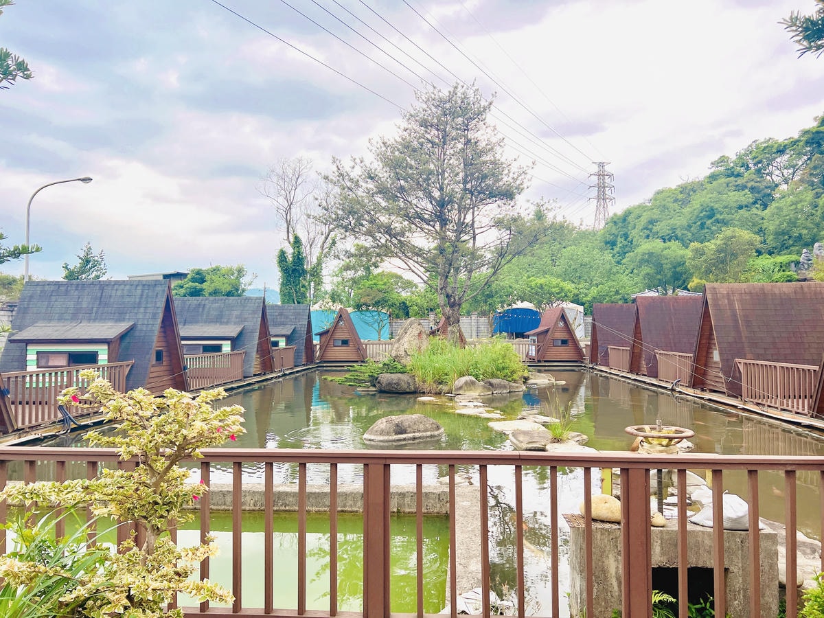 ★桃園●龍潭*隆泉休閒農場*有超可愛的水上哈比木屋露營區、網 ★桃園●龍潭*隆泉休閒農場*有超可愛的水上哈比木屋露營區、網
