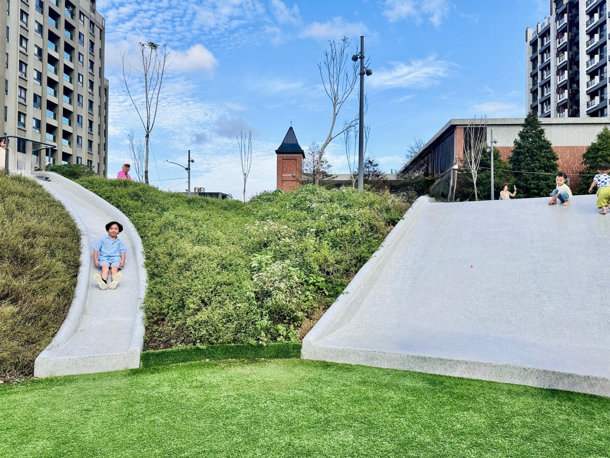 ★桃園親子景點推薦★桃園最新特色遊戲場『華興池生態埤塘公園』 ★桃園親子景點推薦★桃園最新特色遊戲場『華興池生態埤塘公園』