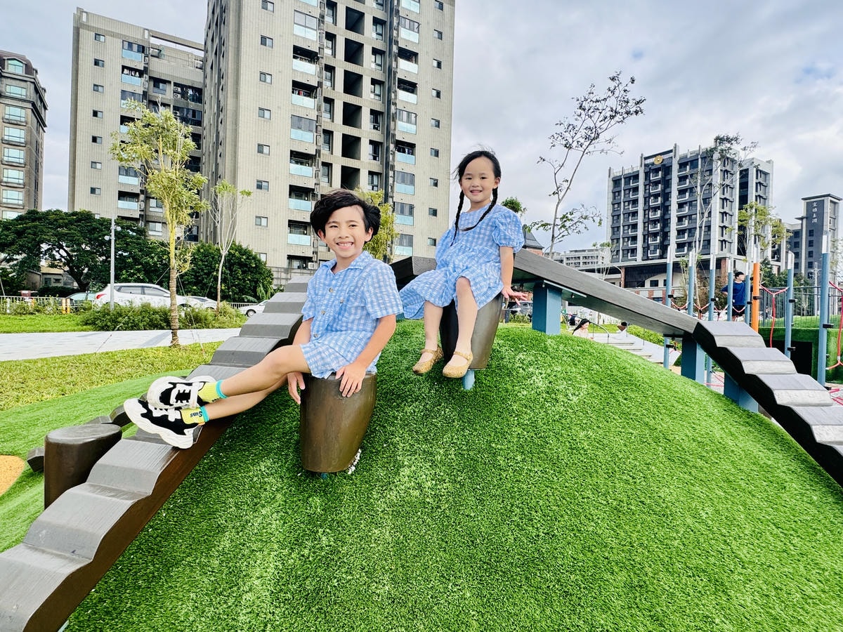 ★桃園親子景點推薦★桃園最新特色遊戲場『華興池生態埤塘公園』 ★桃園親子景點推薦★桃園最新特色遊戲場『華興池生態埤塘公園』