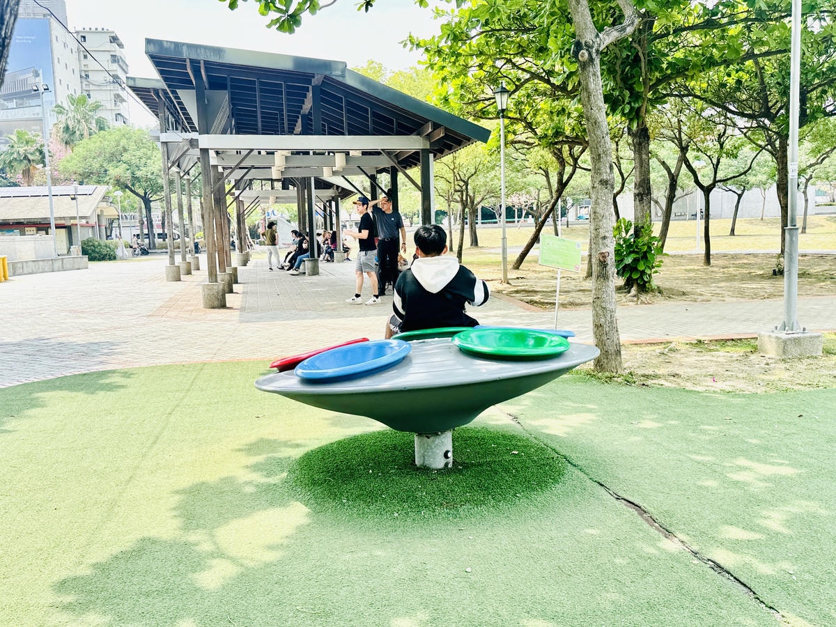 ★嘉義親子景點推薦★超萌青蛙主題『文化公園-諸羅樹蛙遊戲場』