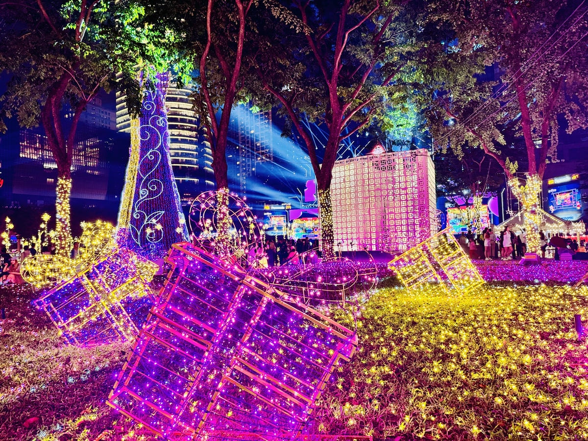 ★新北景點活動推薦★2024新北歡樂耶誕城,超絢麗的魔幻之城 ★新北景點活動推薦★2024新北歡樂耶誕城,超絢麗的魔幻之城