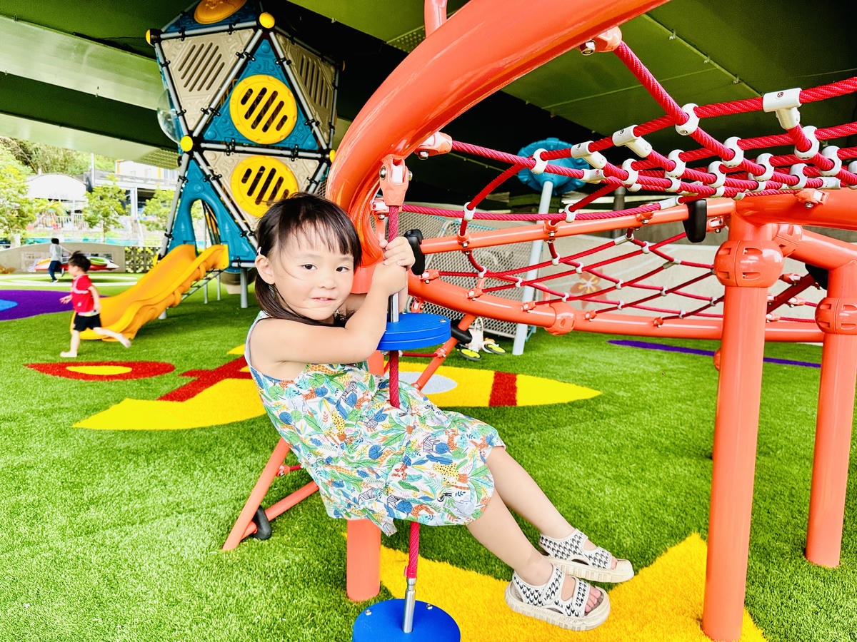 ★苗栗親子景點推薦★超好玩『頭份滑步車公園』全新大改造,S型 ★苗栗親子景點推薦★超好玩『頭份滑步車公園』全新大改造,S型