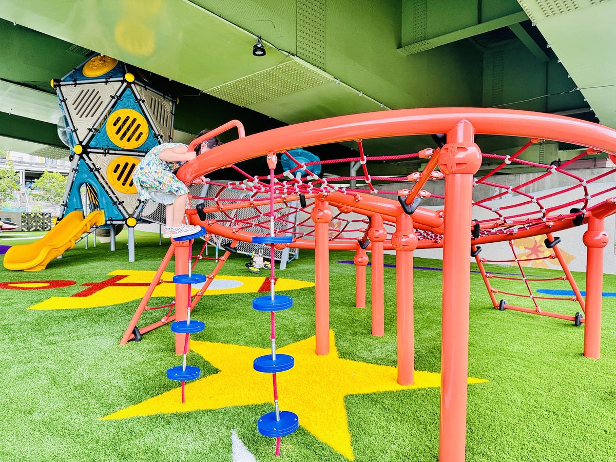 ★苗栗親子景點推薦★超好玩『頭份滑步車公園』全新大改造,S型 ★苗栗親子景點推薦★超好玩『頭份滑步車公園』全新大改造,S型