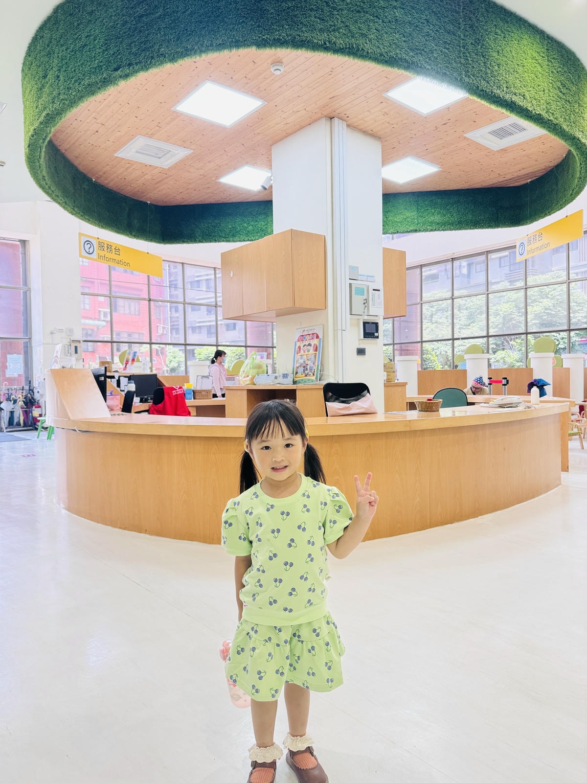 ★桃園親子景點推薦★以車車為主題的『中壢五權親子館』，超擬真