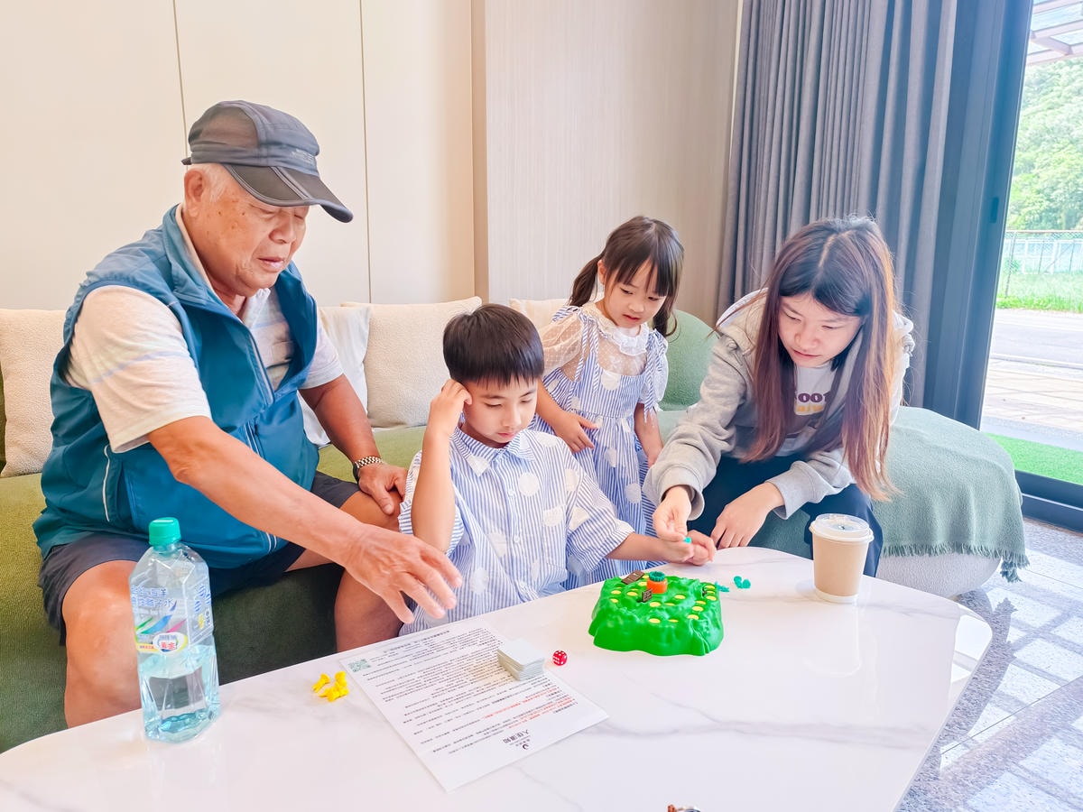 ★宜蘭包棟住宿推薦★龍潭湖居