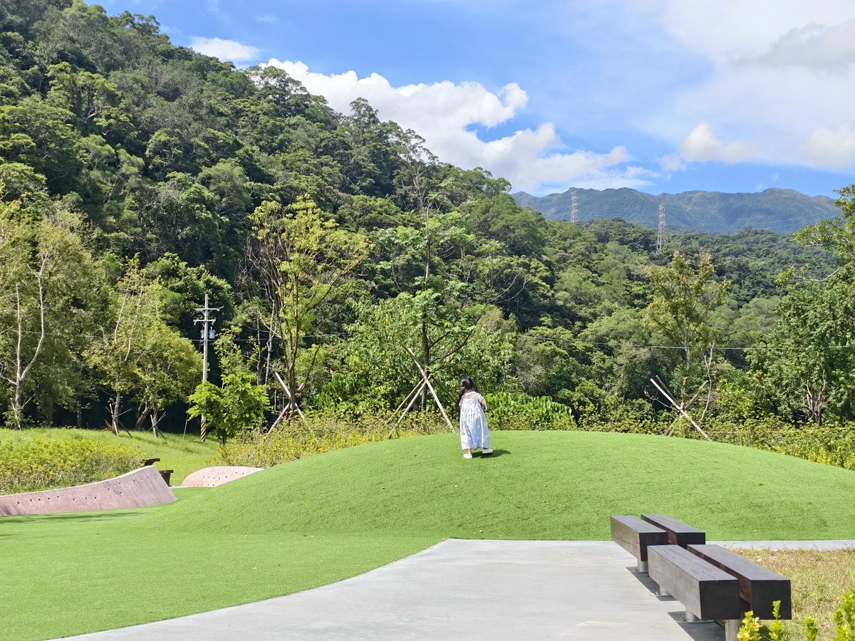 ★宜蘭包棟住宿推薦★龍潭湖居