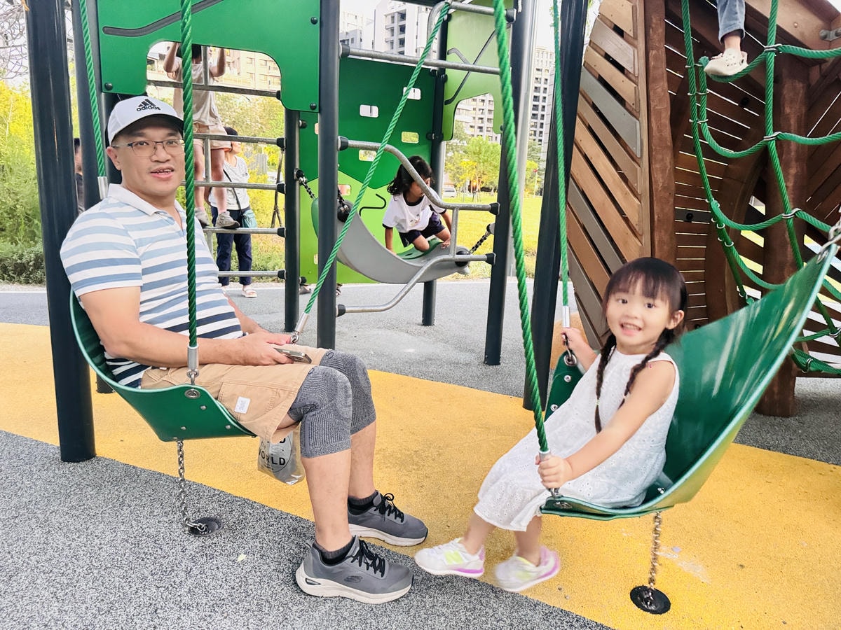 ★台中親子景點推薦★台中最新特色遊戲場『豬事圓滿公園』,全台 ★台中親子景點推薦★台中最新特色遊戲場『豬事圓滿公園』,全台