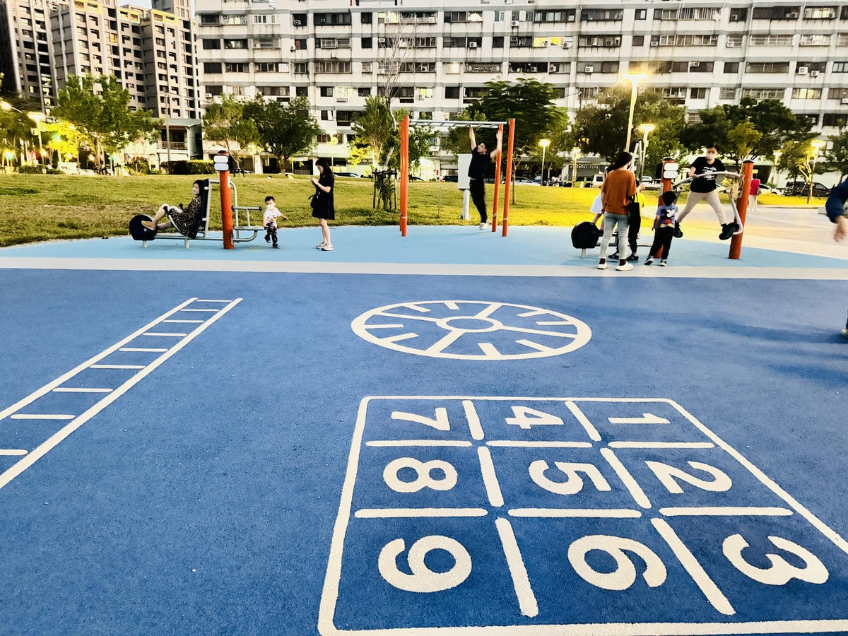 ★台中親子景點推薦★台中最新特色遊戲場『豬事圓滿公園』,全台 ★台中親子景點推薦★台中最新特色遊戲場『豬事圓滿公園』,全台