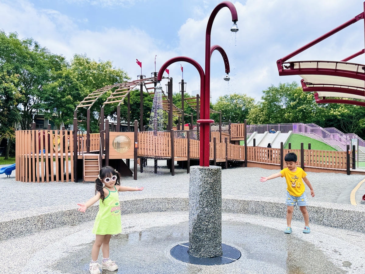 ★宜蘭親子景點推薦★『 九號特色公園 』宜蘭市區放電好去處, ★宜蘭親子景點推薦★『 九號特色公園 』宜蘭市區放電好去處,