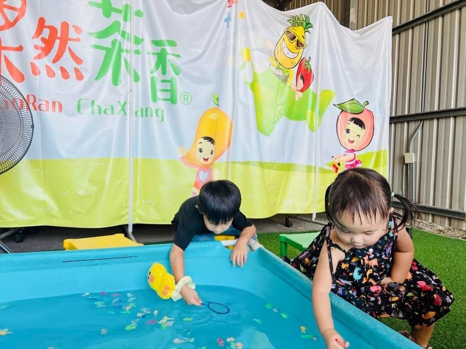 ★嘉義親子景點推薦★可愛繽紛的『果然茶香觀光園區』,騎車車、 ★嘉義親子景點推薦★可愛繽紛的『果然茶香觀光園區』,騎車車、