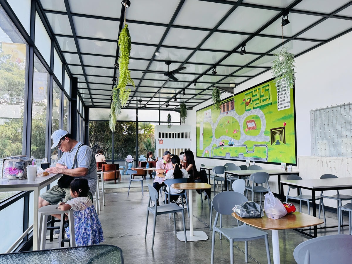 ★嘉義親子景點推薦★可愛繽紛的『果然茶香觀光園區』,騎車車、 ★嘉義親子景點推薦★可愛繽紛的『果然茶香觀光園區』,騎車車、