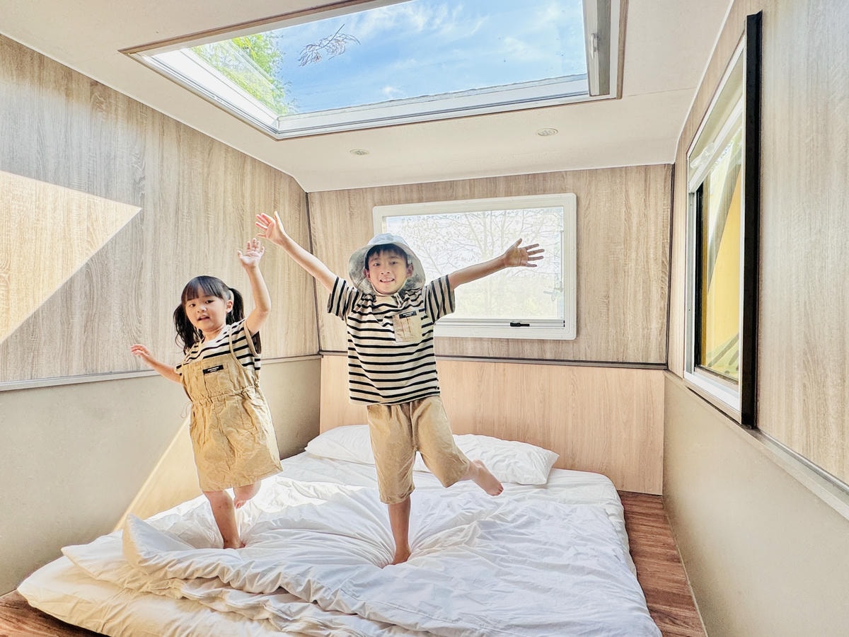★嘉義親子露營住宿推薦★『築夢森居』體驗一泊二食野奢露營車，