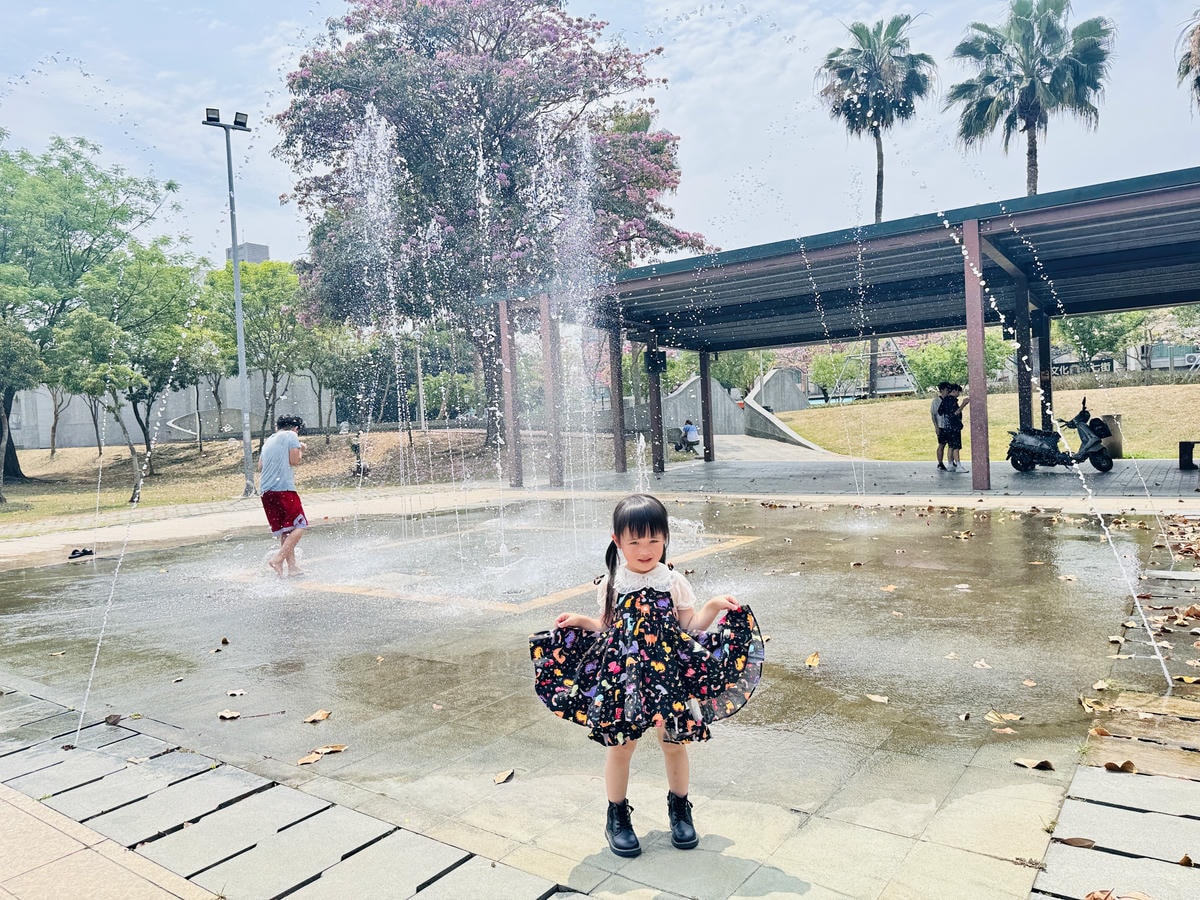 ★嘉義親子景點推薦★超萌青蛙主題『文化公園-諸羅樹蛙遊戲場』