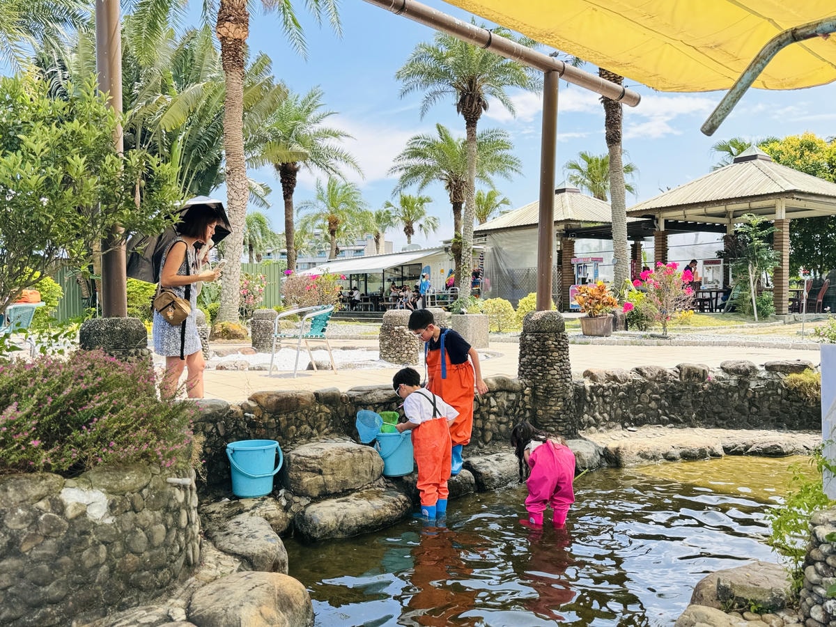 ★宜蘭親子景點推薦★『 輕親魚朵生態園區 』免門票入園參觀，